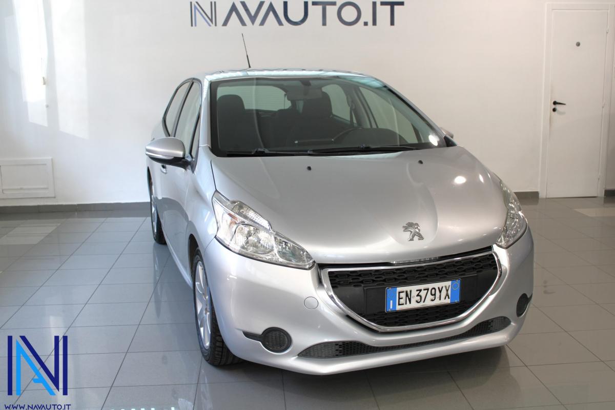 Peugeot 208 1.4 HDi Active (50)