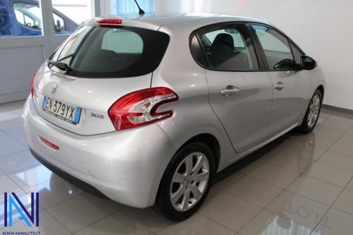 Peugeot 208 1.4 HDi Active (48)