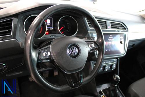 VOLKSWAGEN Tiguan 1.6 TDi Business (5)